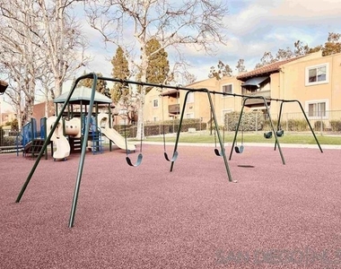 17189 W Bernardo Drive - Photo Thumbnail 7