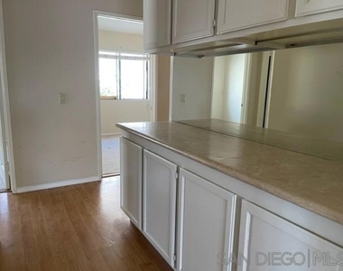 8809 Calle Perico St - Photo Thumbnail 10