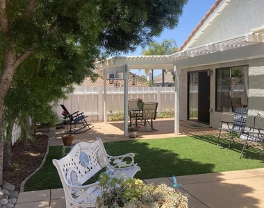 8809 Calle Perico St - Photo Thumbnail 16