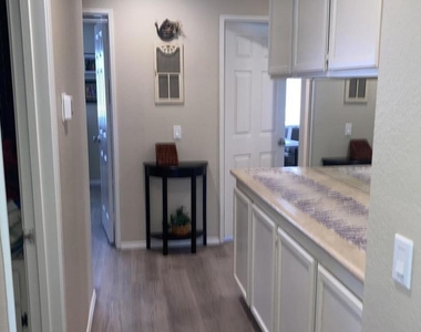 8809 Calle Perico St - Photo Thumbnail 11
