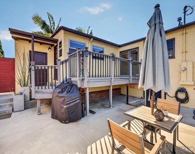 5438 Gilbert Dr - Photo Thumbnail 24