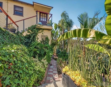 5438 Gilbert Dr - Photo Thumbnail 26