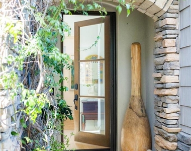 388 Bonair St - Photo Thumbnail 51