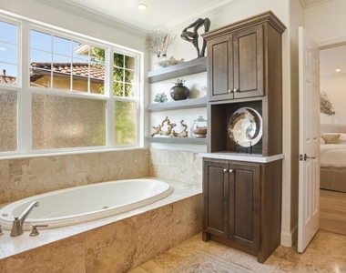 388 Bonair St - Photo Thumbnail 25