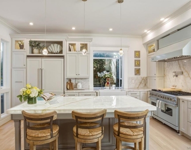 388 Bonair St - Photo Thumbnail 3