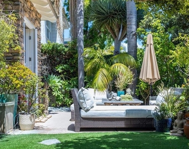 388 Bonair St - Photo Thumbnail 49