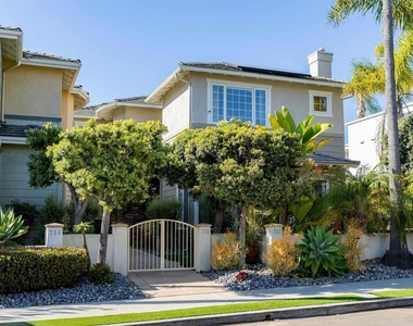 388 Bonair St - Photo Thumbnail 5
