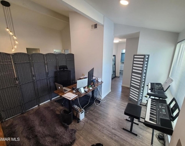 833 Shadow Lake Drive - Photo Thumbnail 21