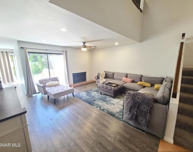 833 Shadow Lake Drive - Photo Thumbnail 2