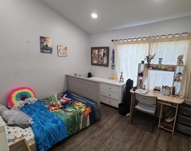 833 Shadow Lake Drive - Photo Thumbnail 18