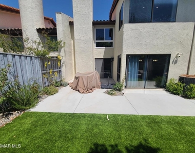 833 Shadow Lake Drive - Photo Thumbnail 23