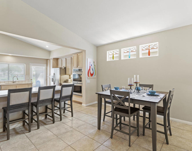 80162 Pebble Beach Drive - Photo Thumbnail 13