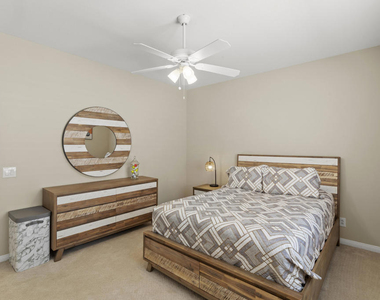 80162 Pebble Beach Drive - Photo Thumbnail 16