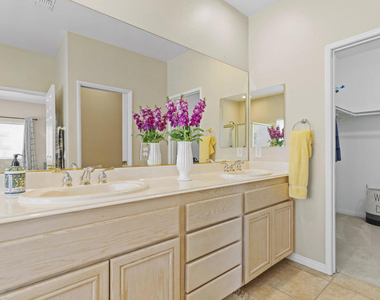 80162 Pebble Beach Drive - Photo Thumbnail 24