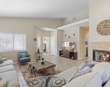 80162 Pebble Beach Drive - Photo Thumbnail 6