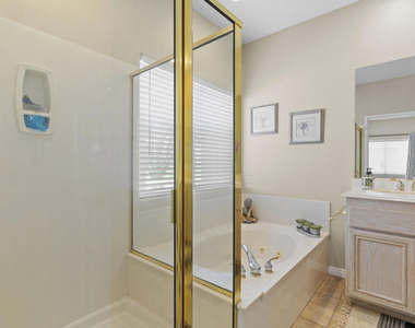 80162 Pebble Beach Drive - Photo Thumbnail 23