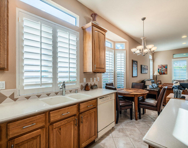 80571 Hoylake Drive - Photo Thumbnail 23