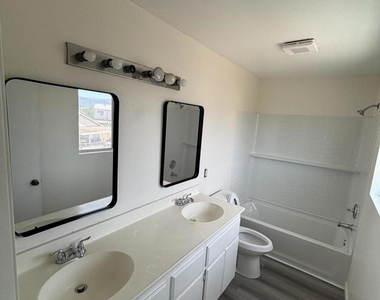 50765 Chiapas Drive - Photo Thumbnail 4