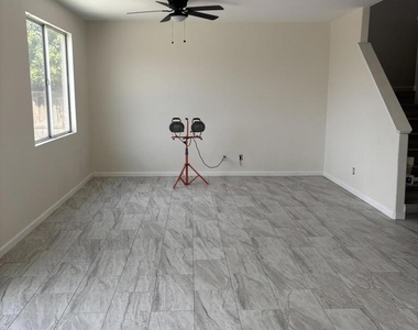 50765 Chiapas Drive - Photo Thumbnail 3