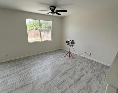 50765 Chiapas Drive - Photo Thumbnail 6