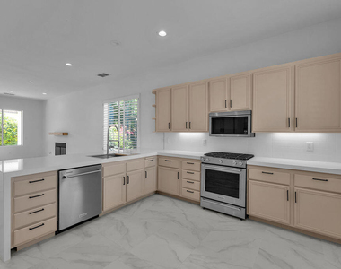 74613 Waterlily Circle - Photo Thumbnail 16