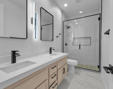 74613 Waterlily Circle - Photo Thumbnail 35