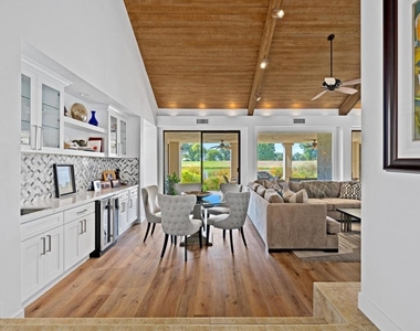 35018 Mission Hills Drive - Photo Thumbnail 7