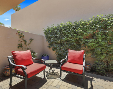 76570 Hollyhock Drive - Photo Thumbnail 19