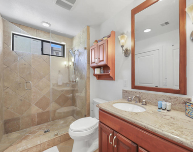 76570 Hollyhock Drive - Photo Thumbnail 21