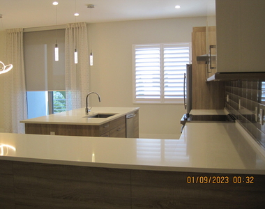 4033 Nw 17th Way - Photo Thumbnail 3