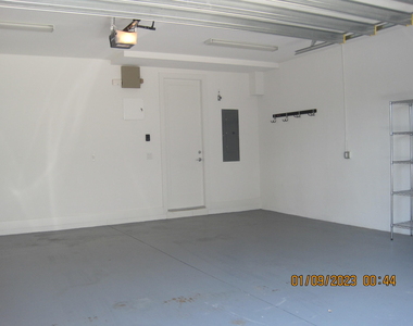 4033 Nw 17th Way - Photo Thumbnail 1
