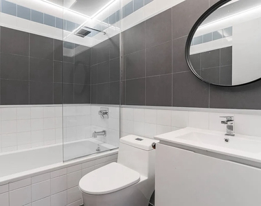 1078 Bergen Street - Photo Thumbnail 8