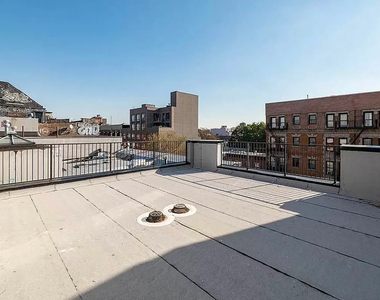 727 Dekalb Avenue - Photo Thumbnail 7