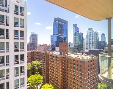 106 Fleet Place - Photo Thumbnail 3