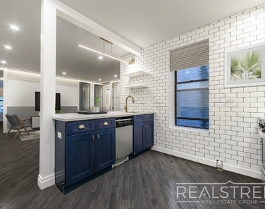 141 Joralemon Street - Photo Thumbnail 1
