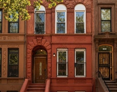 350 Vernon Avenue - Photo Thumbnail 8