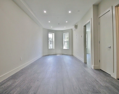 2517 Bedford Ave. - Photo Thumbnail 5