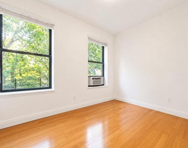 241 Ocean Parkway - Photo Thumbnail 9