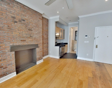 Avenue B - Photo Thumbnail 1