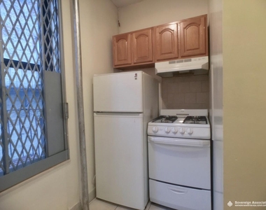 3133 Broadway - Photo Thumbnail 8