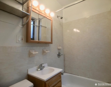 3133 Broadway - Photo Thumbnail 5