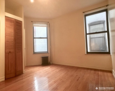 3133 Broadway - Photo Thumbnail 3