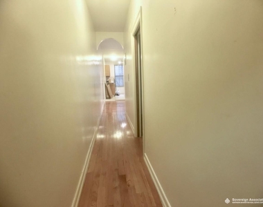 3133 Broadway - Photo Thumbnail 6
