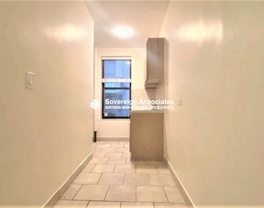3135 Broadway - Photo Thumbnail 7