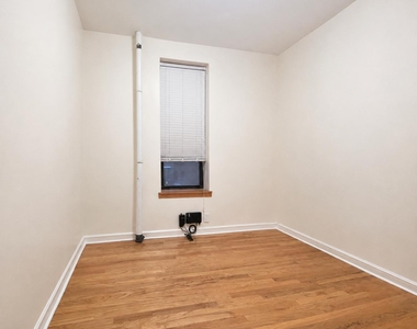 3135 Broadway - Photo Thumbnail 6