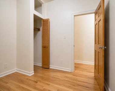 3135 Broadway - Photo Thumbnail 8