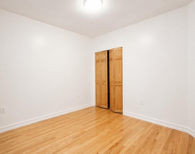 112 Haven Avenue - Photo Thumbnail 4