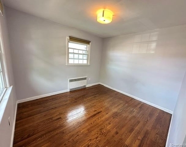 13 Juniper Road - Photo Thumbnail 2