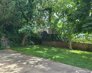 13 Juniper Road - Photo Thumbnail 8