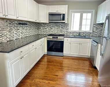13 Juniper Road - Photo Thumbnail 1